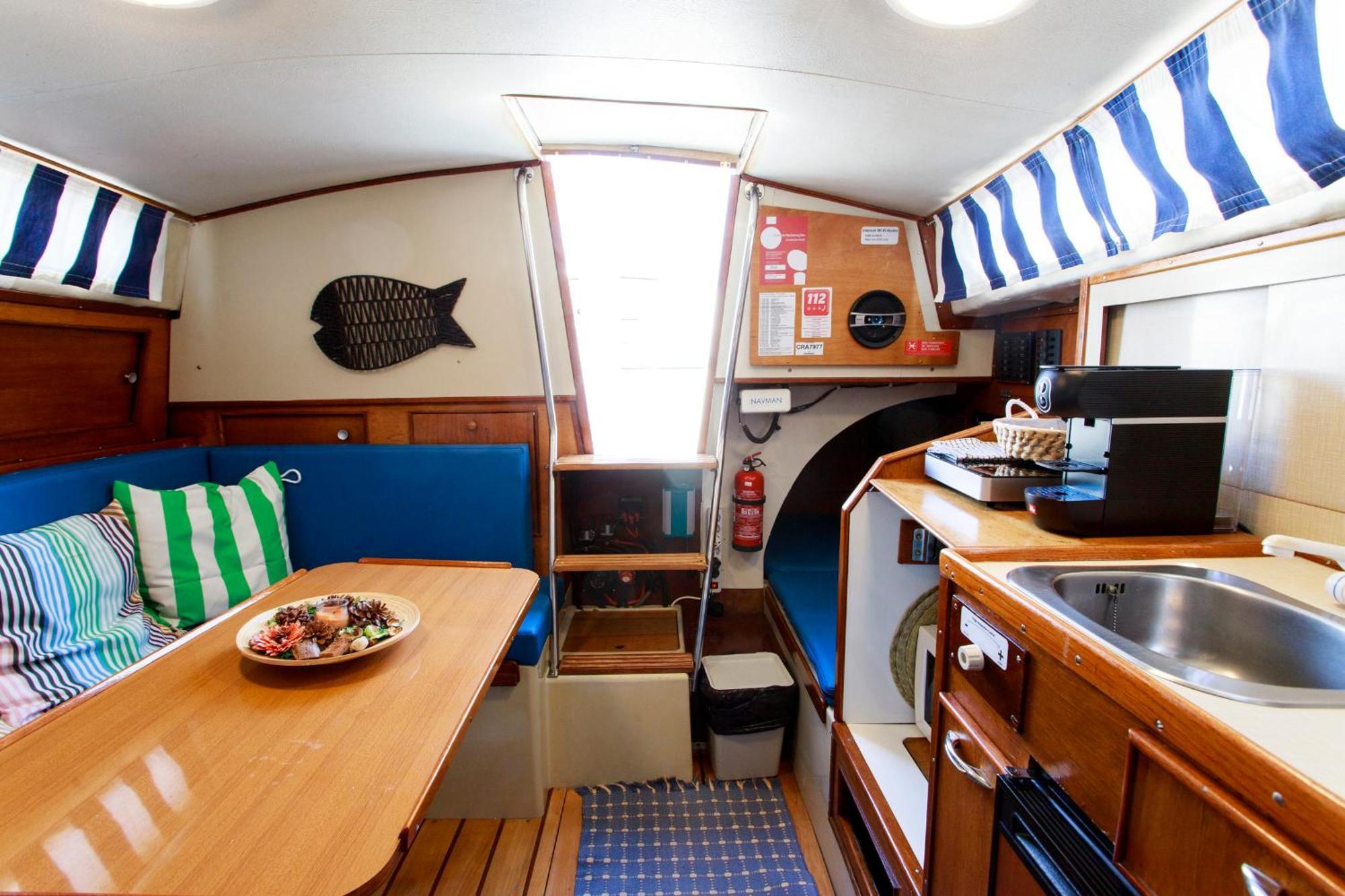Evamia Boat Bateau-hôtel *